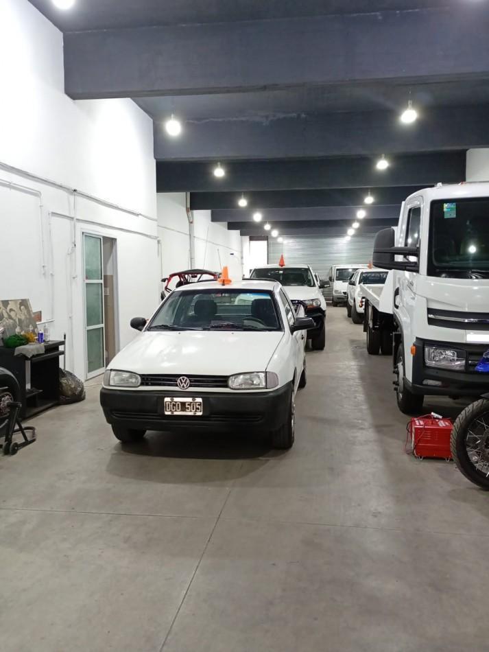 Foto de ALQUILER IMPORTANTE GALPON/LOCAL -AV EVA PERON 550 TEMPERLEY-, imagen 1