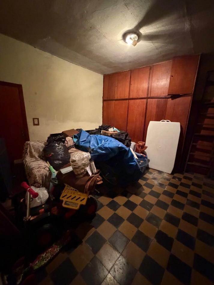 Foto de VENTA CASA 4 AMBIENTES, EXCELENTE UBICACION, A 250 METROS DE AV EVA, imagen 4