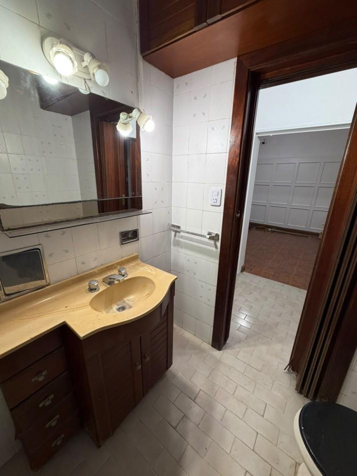 Foto de ALQUILER CASA MUY COMODA AMBIENTES, PARQUE, QUINCHO Y PILETA - PROSPERO, imagen 2