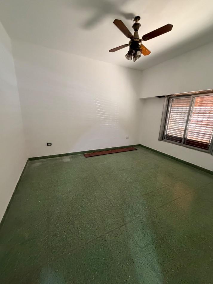 Foto de ALQUILER CASA MUY COMODA AMBIENTES, PARQUE, QUINCHO Y PILETA - PROSPERO, imagen 3