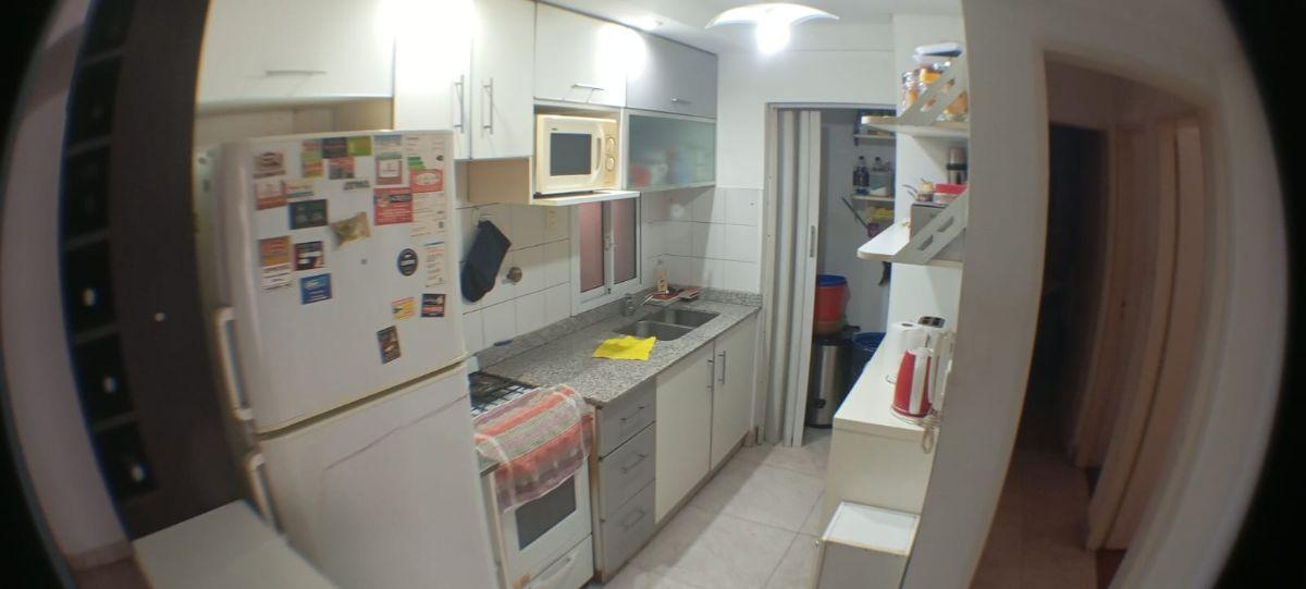 Foto de Venta depto de 3 ambientes con cochera en Lanus Este., imagen 1
