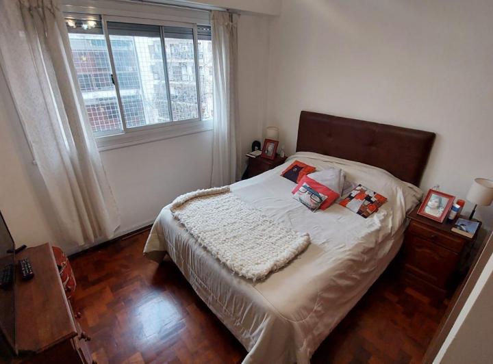 Departamento 4 ambientes con balcón al frente y baulera 2