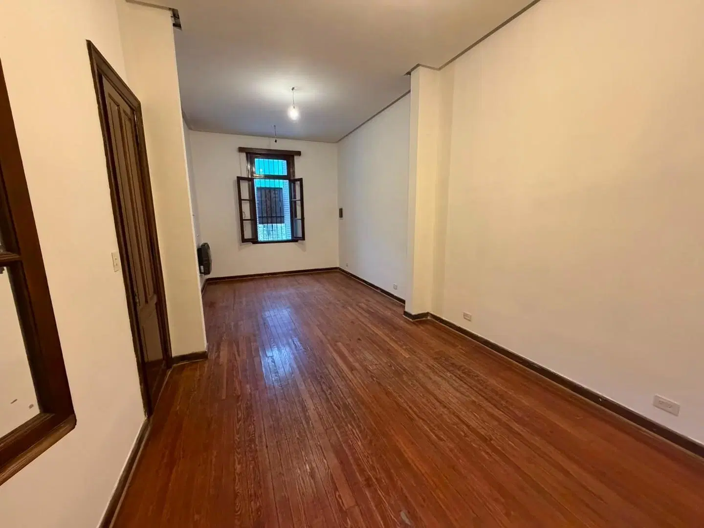 Casa en venta - Barrio de Flores 4