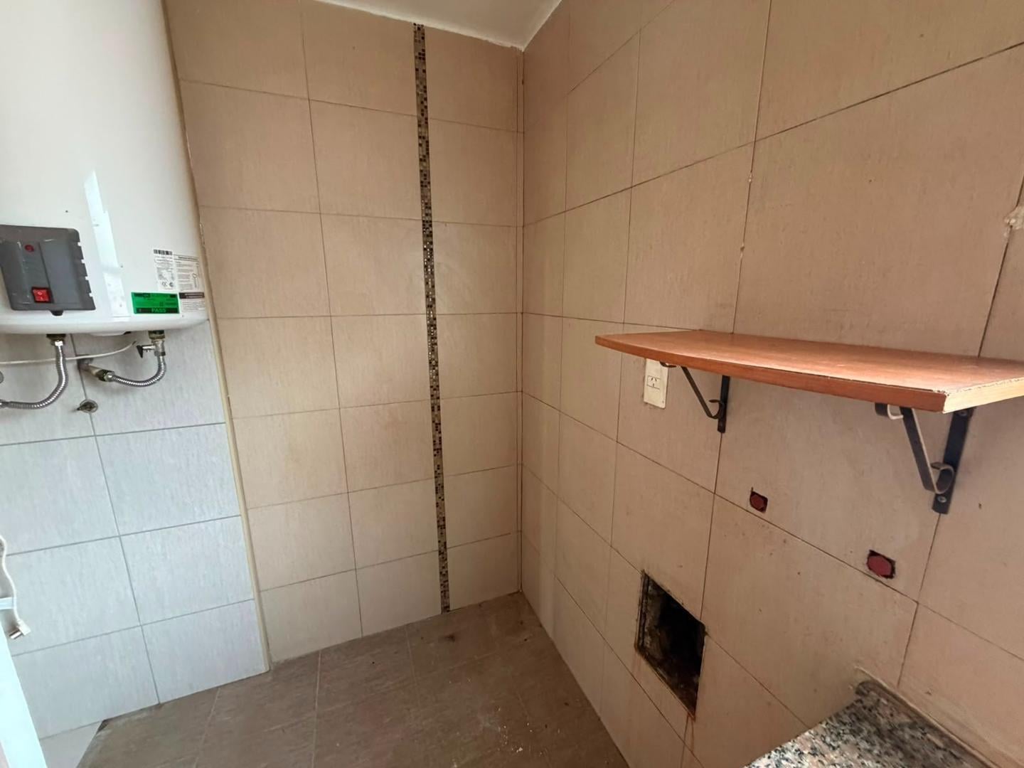 Foto de DEPARTAMENTO DOS AMBIENTES EN ALQUILER EN ALMAGRO, imagen 1