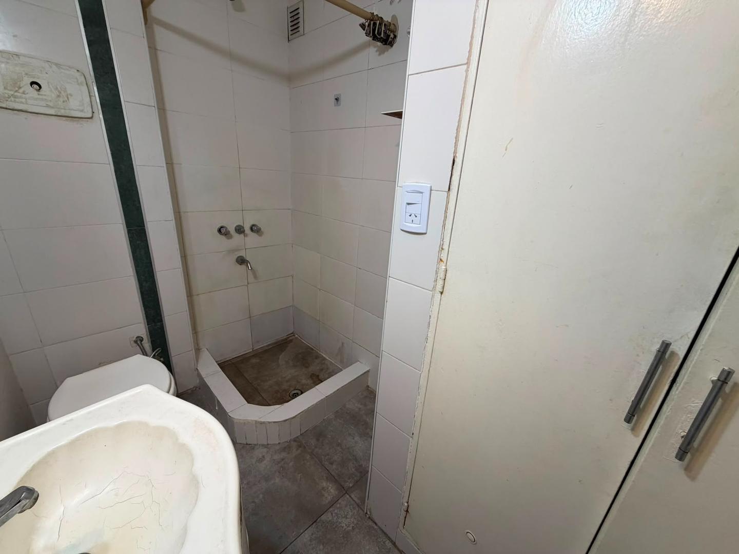 Foto de DEPARTAMENTO DOS AMBIENTES EN ALQUILER, imagen 4
