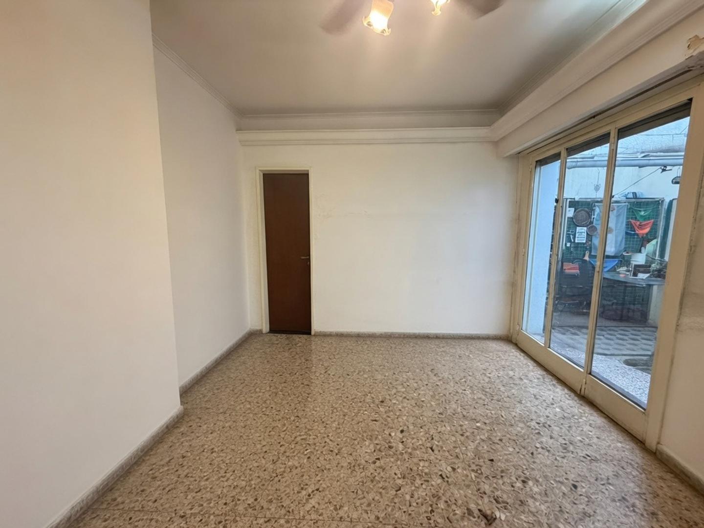 Foto de Departamento 2 ambientes con patio, imagen 3