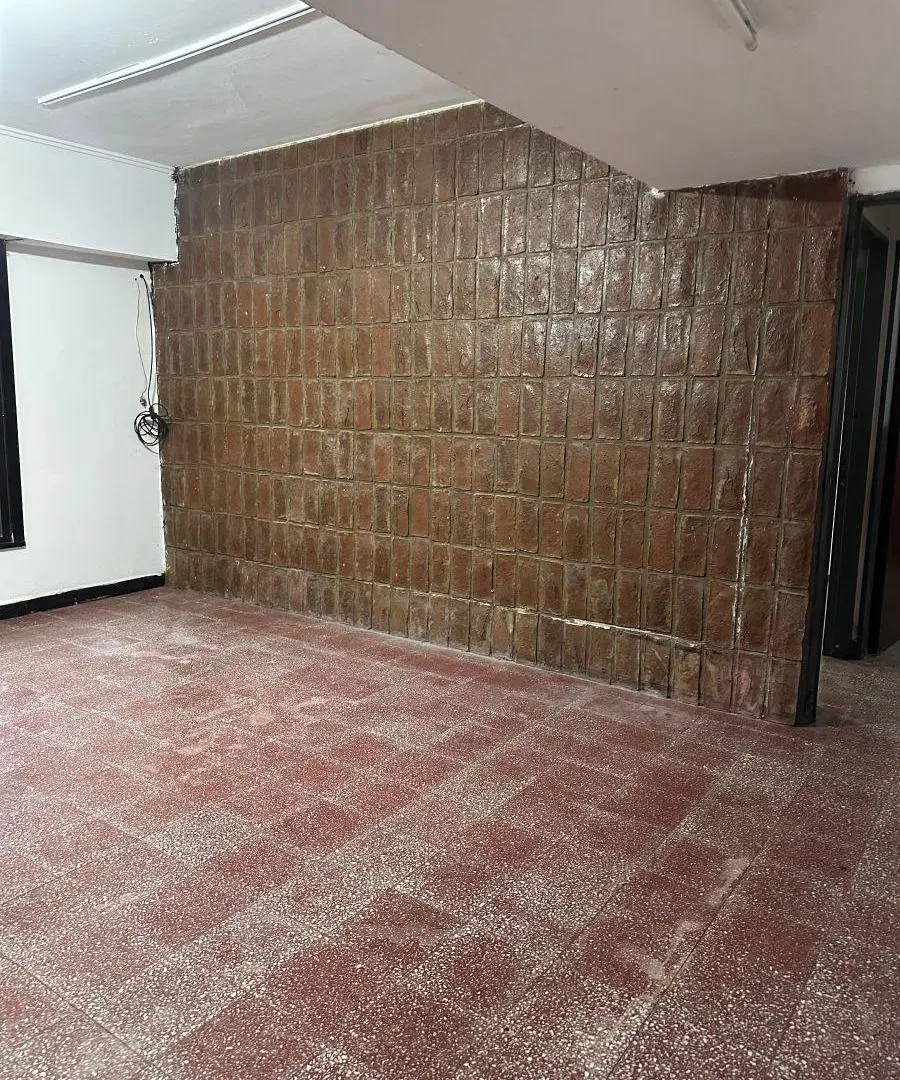 Local comercial de 80 m2 en alquiler en La Plata 4