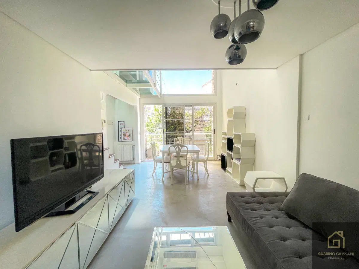 BAJO VALOR!!! DUPLEX 2 AMBIENTES CON TERRAZA PROPIA, PRIMER PISO POR ESCALERA, VILLA ORTUZAR!!! 1