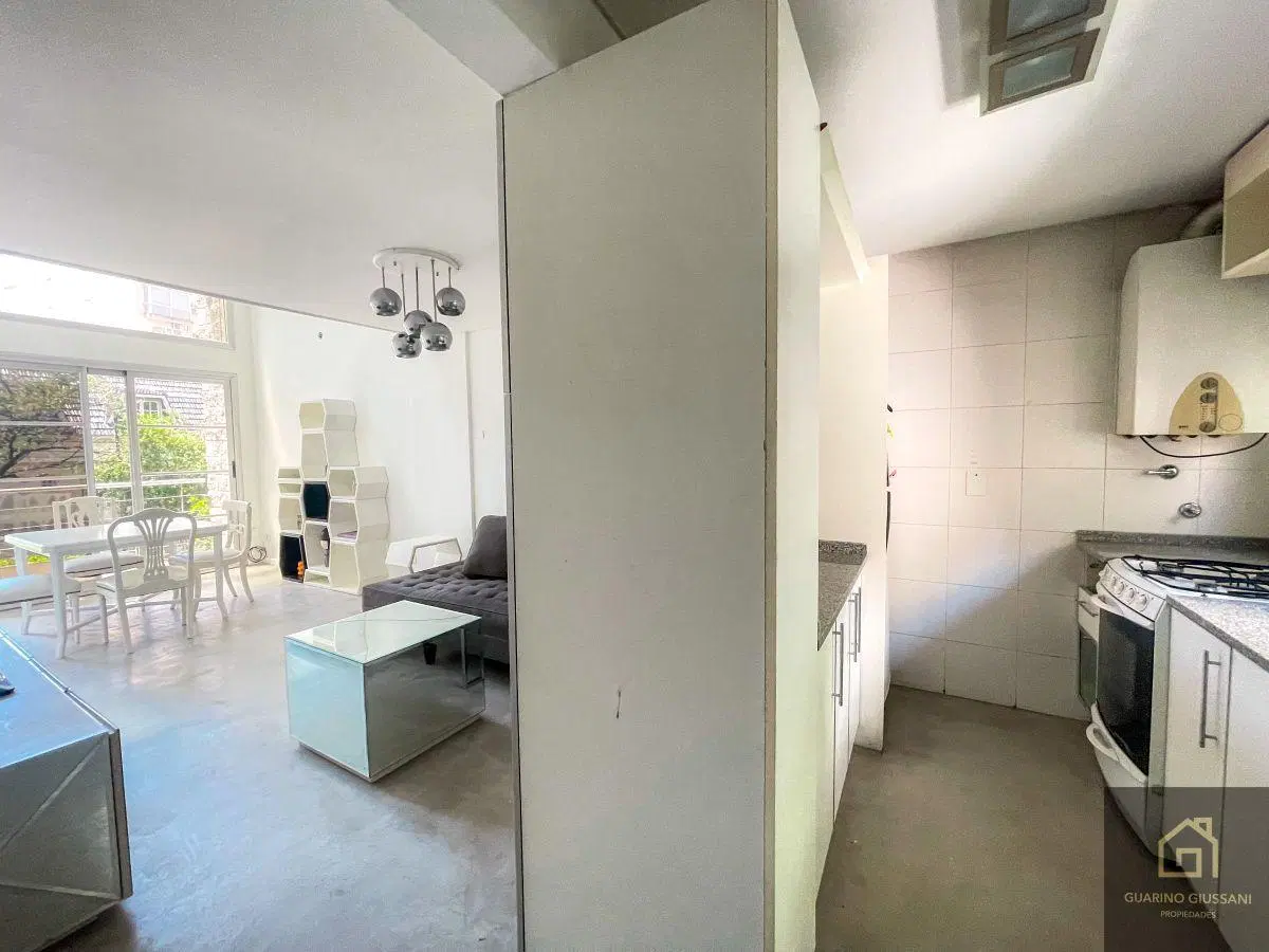 BAJO VALOR!!! DUPLEX 2 AMBIENTES CON TERRAZA PROPIA, PRIMER PISO POR ESCALERA, VILLA ORTUZAR!!! 5