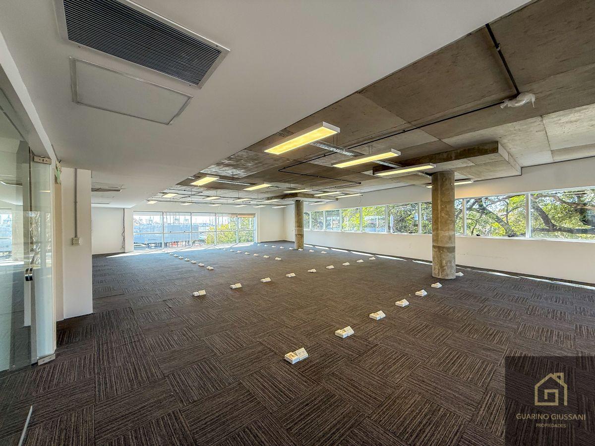 Foto de OFICINA EN ALQUILER EN PUERTO MADERO/ 220 M2/ EDIFICIO AAA/ 2 COCHERAS, imagen 2