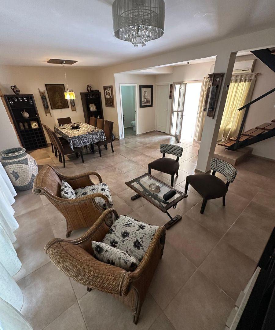 Duplex de 4 dormitorios! Claros del bosque! apto Crédito!