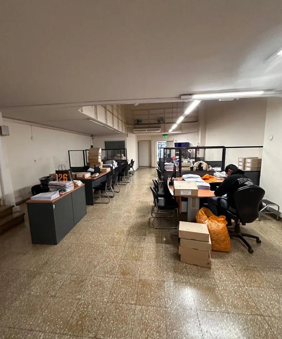 Alquiler local comercial + Depósito! 3