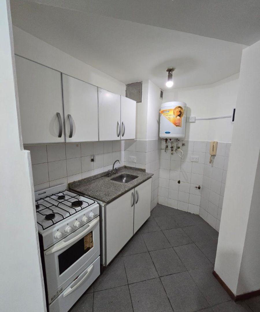 Foto de Alquiler! Un dormitorio. Zona plaza Colón!, imagen 2