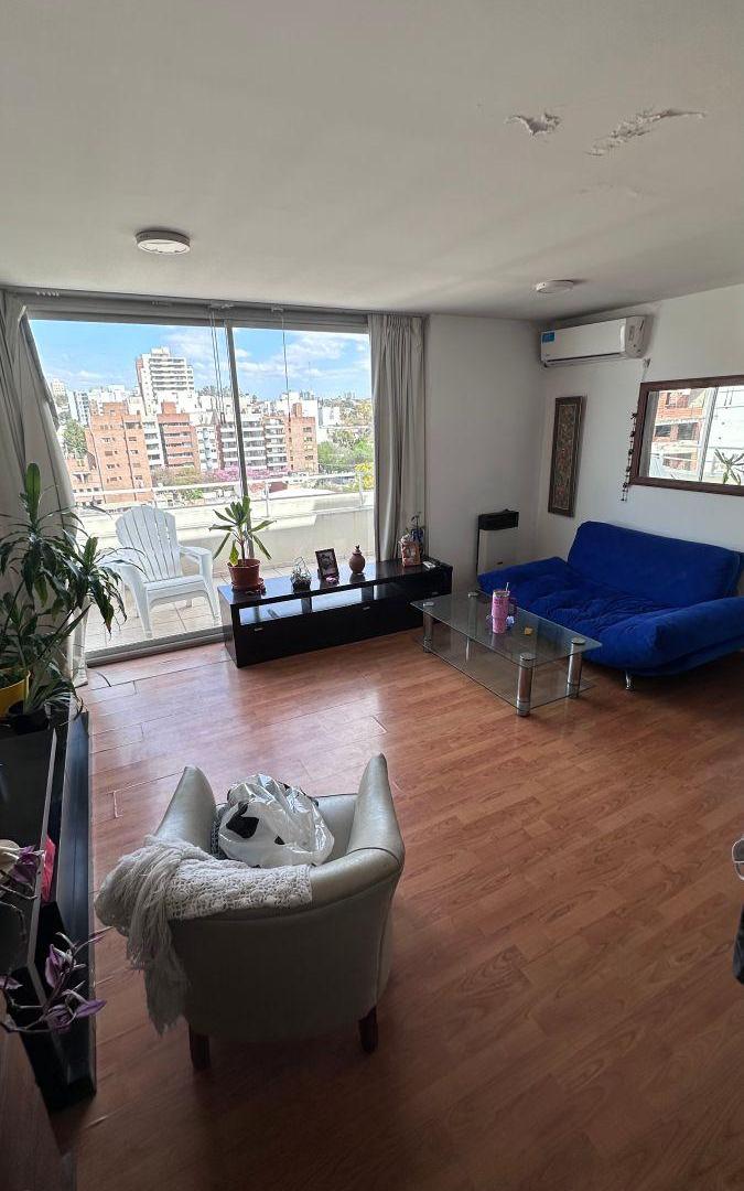 Foto de Venta! Caseros 954. 2 Dormitorios con terraza propia, imagen 3