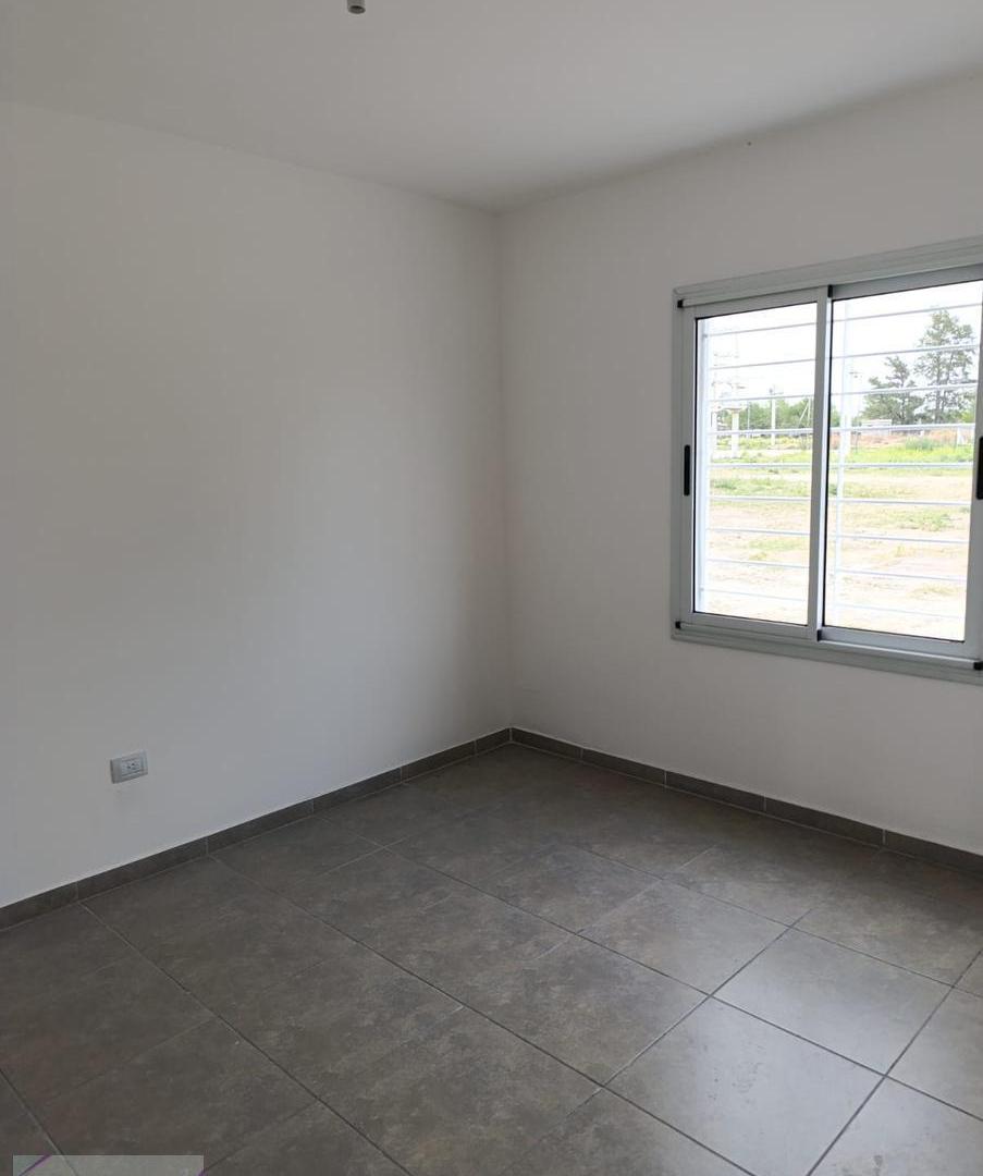 Foto de CASA EN ALQUILER EN Bº PORTALES DEL TALA - ALTA GRACIA, imagen 2