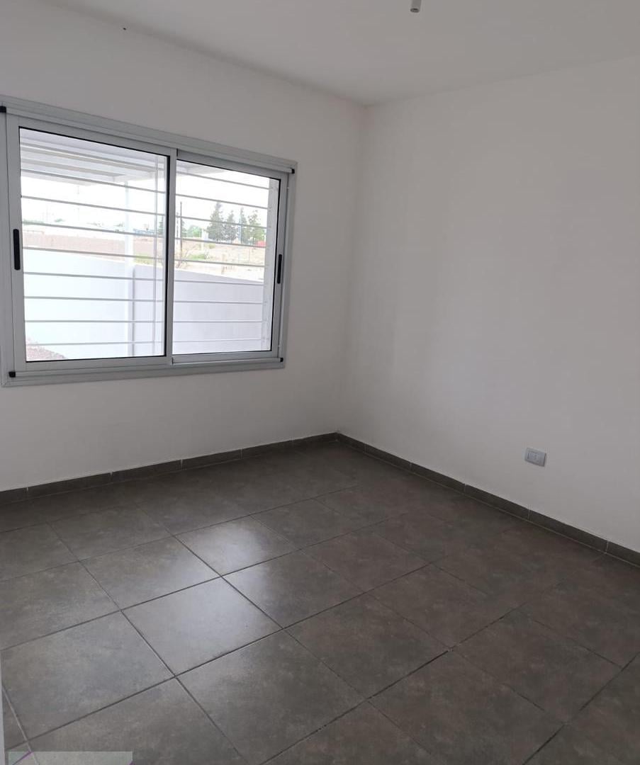 Foto de CASA EN ALQUILER EN Bº PORTALES DEL TALA - ALTA GRACIA, imagen 5