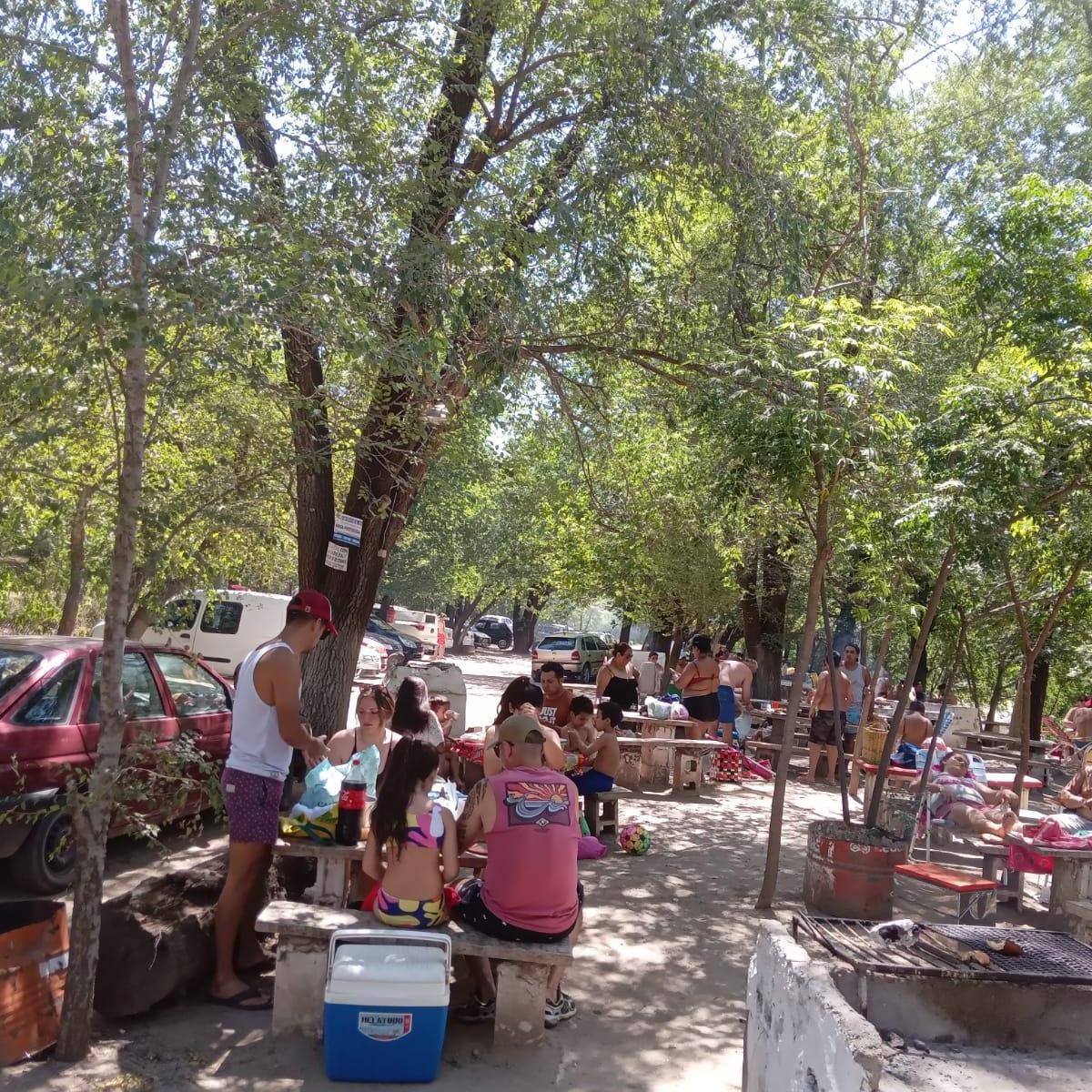 Vco208 "Bajó de Precio" Oportunidad Camping con Costa Al Rio Anizacate" 4