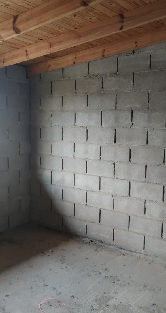 Foto de "BAJO DE PRECIO" Lote con Construcción con Hermosa Vista Cerca del Rio, imagen 2