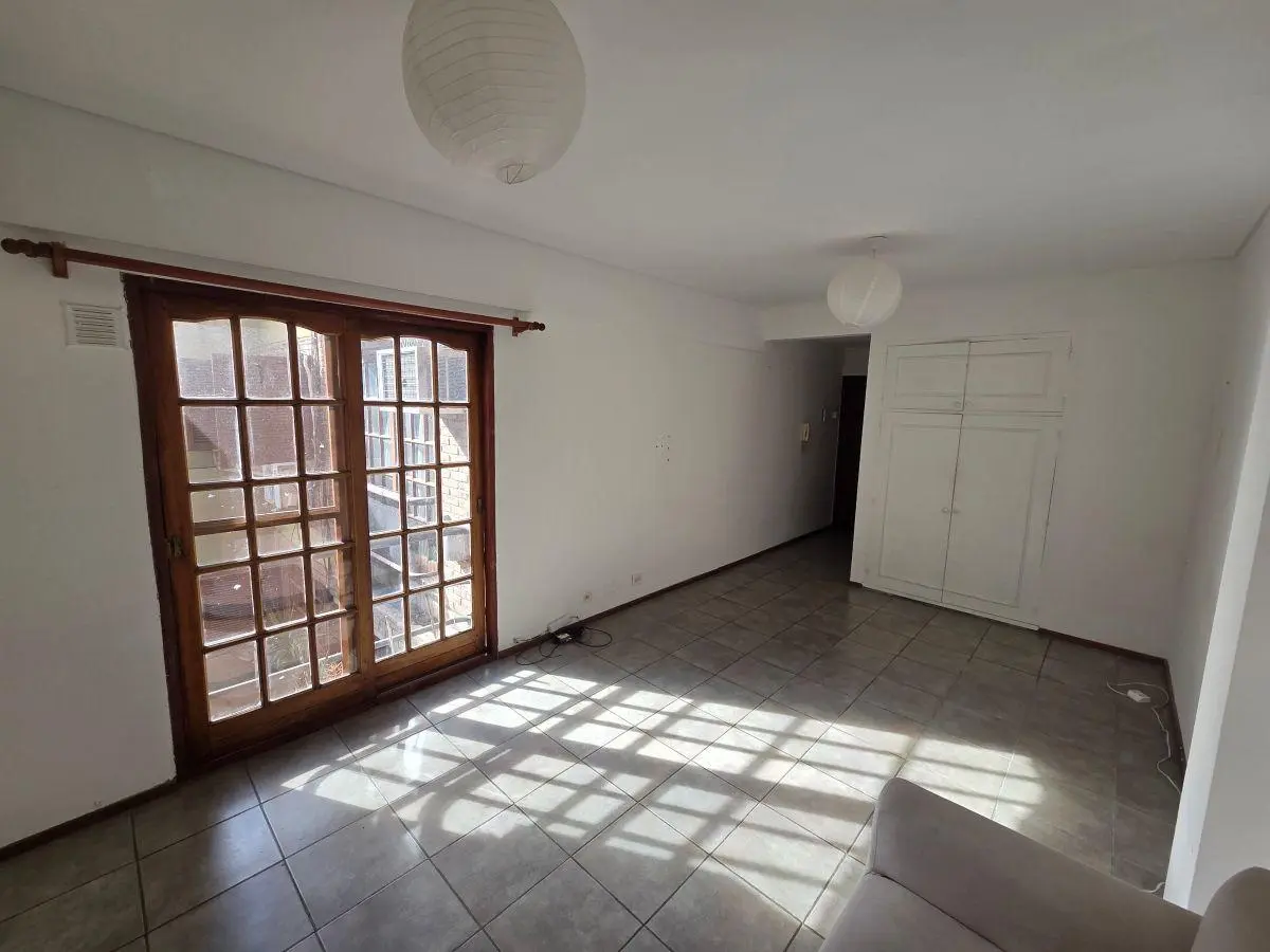 Departamento de 30 m² en alquiler en Olivos con 1 ambiente 4