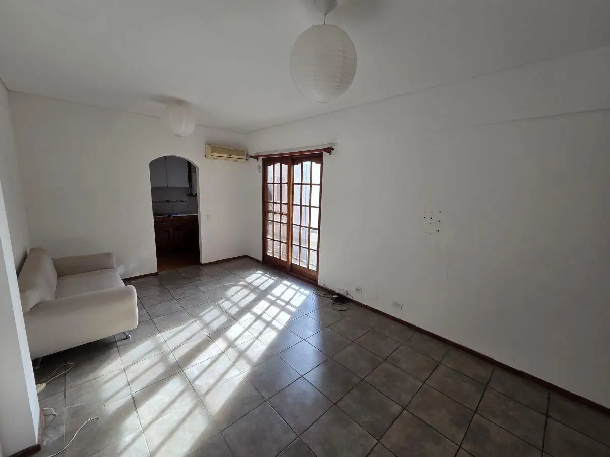 Departamento de 30 m² en alquiler en Olivos con 1 ambiente 5