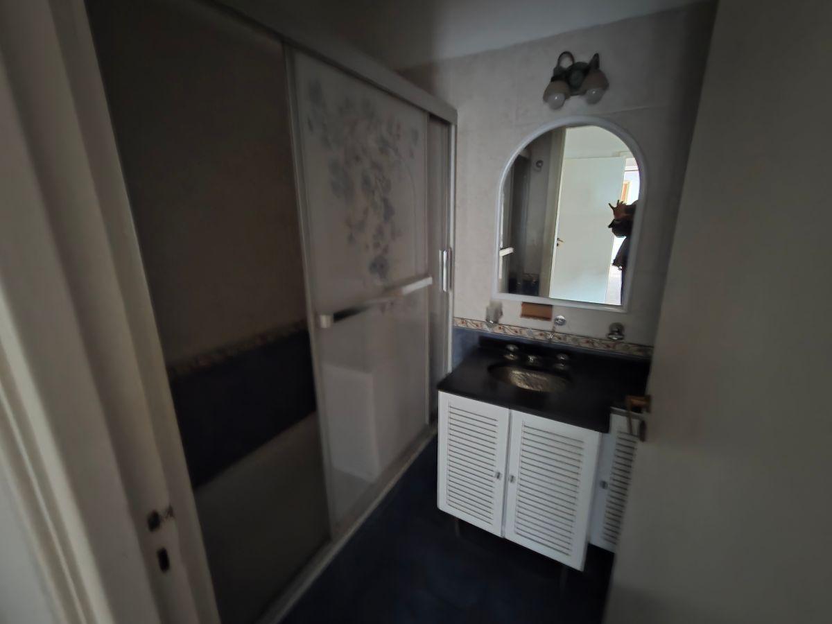 Foto de Depto de 4 ambientes con 3 dormit en venta en Martínez Avda Sta Fe al, imagen 4