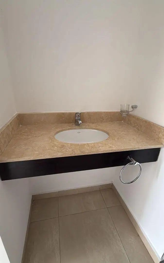 VENEZIA VII - Contrafrente vistas - Balcón - 50 m2 - AMPLIO!! Pileta - Muy cómodo 2