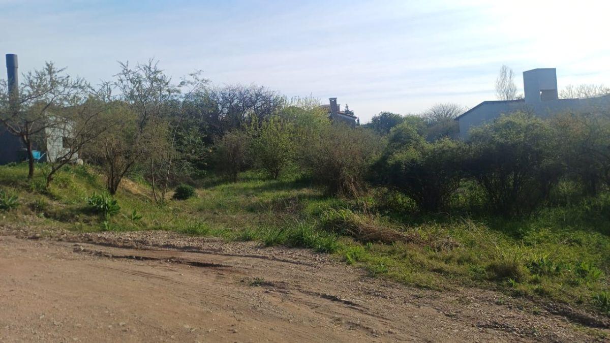 Foto de Lote En Venta en Complejo Cerrado en Barrio Mendiolaza Golf - 1.105 mts, imagen 2