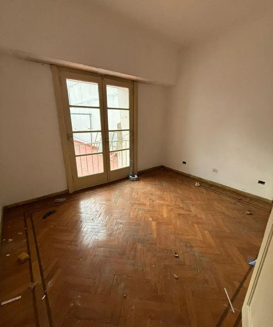 Gran Casa disponible sobre Av. Juan B. Justo!!! 3