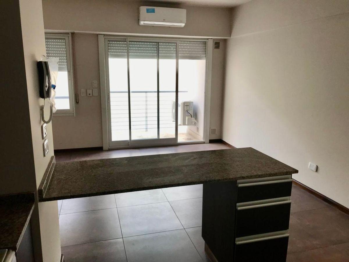 Foto de Excelente Monoambiente - Balcón - vestidor - SUM - Parrilla y Solarium, imagen 3