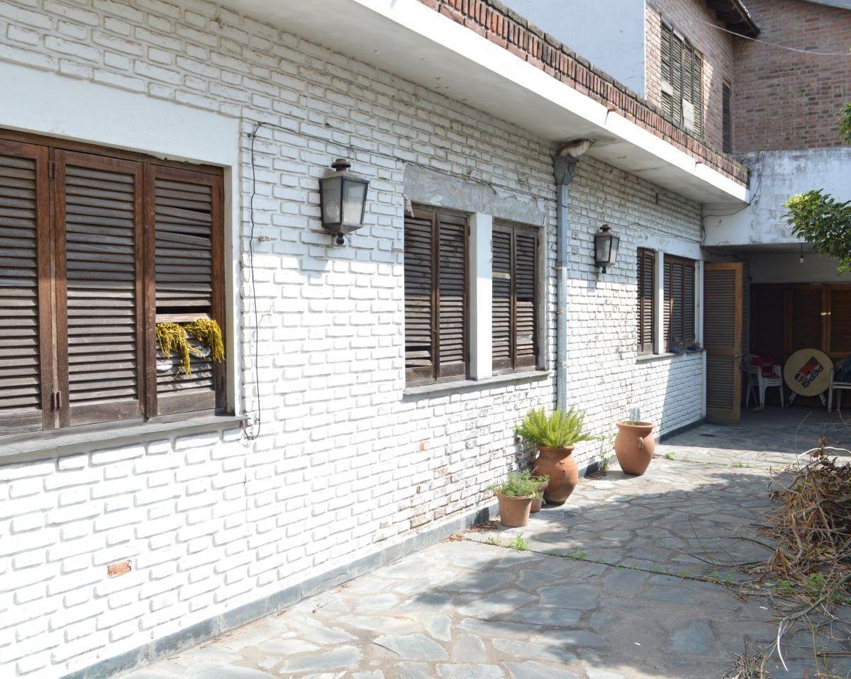 Foto de Casa 6 ambientes. | Calle Obispo Raspanti al 700, imagen 4