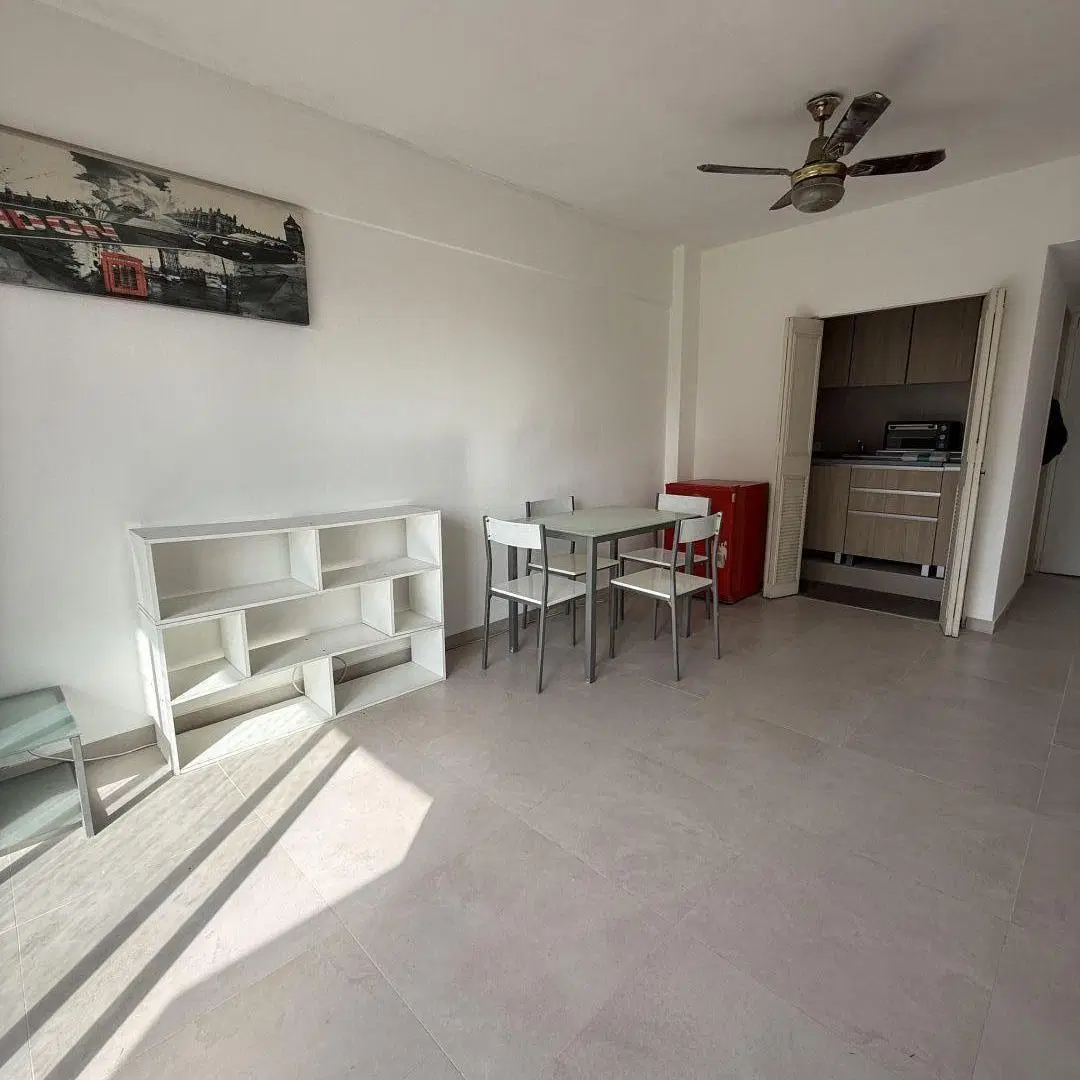 Venta de Departamento Monoambiente al frente en Cañitas, Capital Federal. 4