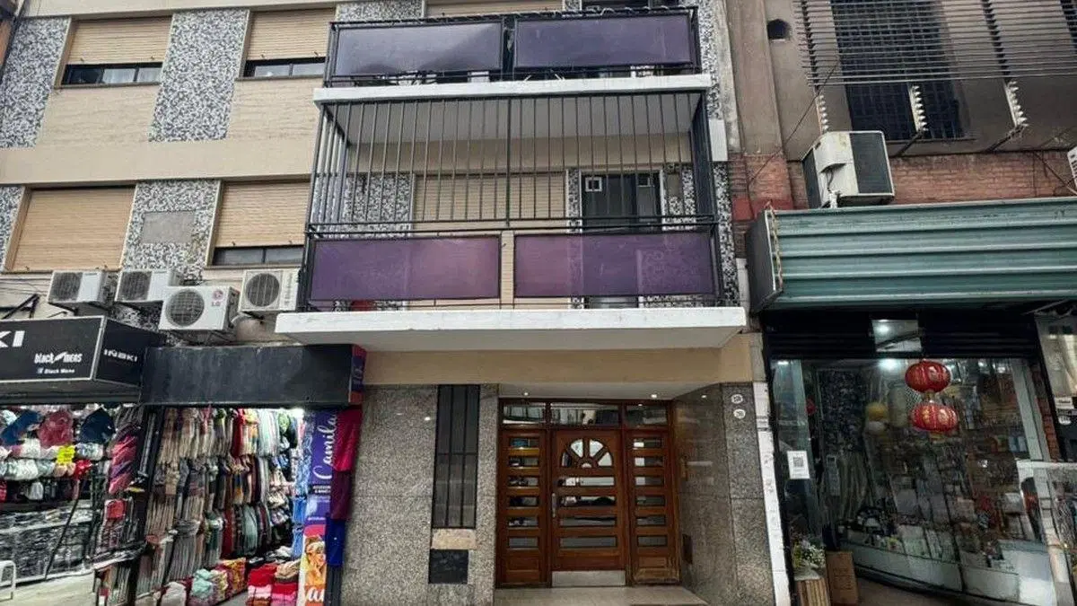 VENTA 2 ambientes en Once. Cocina separada, ascensor. Apto hipotecario 2
