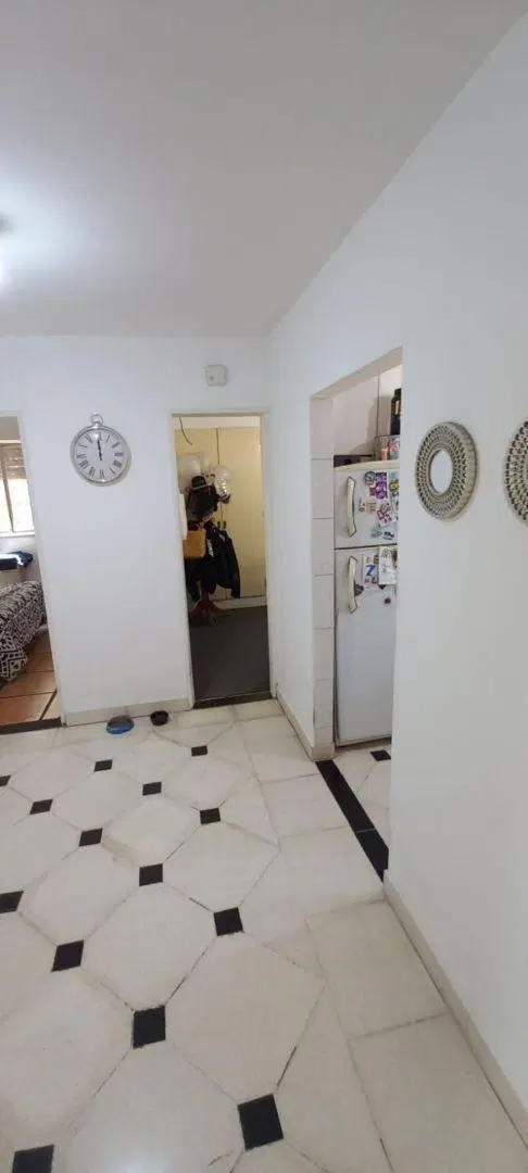 VENTA CASA EN ESQUINA SOBRE LOTE DE 217 m² - BERAZATEGUI OESTE 5