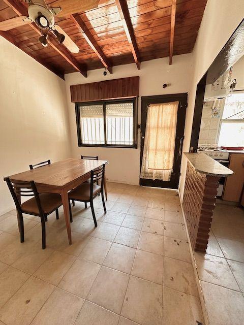 Foto de Venta de PH 8 AMBIENTES SIN EXPENSAS en Mataderos, Capital Federal, imagen 1
