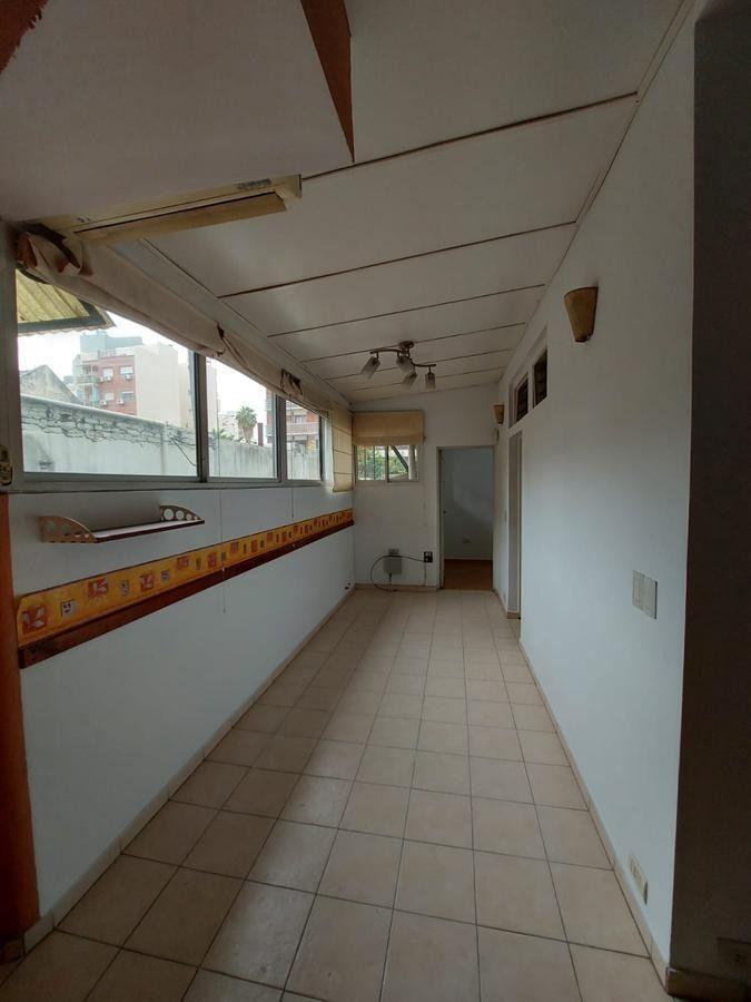 Foto de Venta de PH 4 ambientes con terraza propia en Caballito, Capital Federal, imagen 3