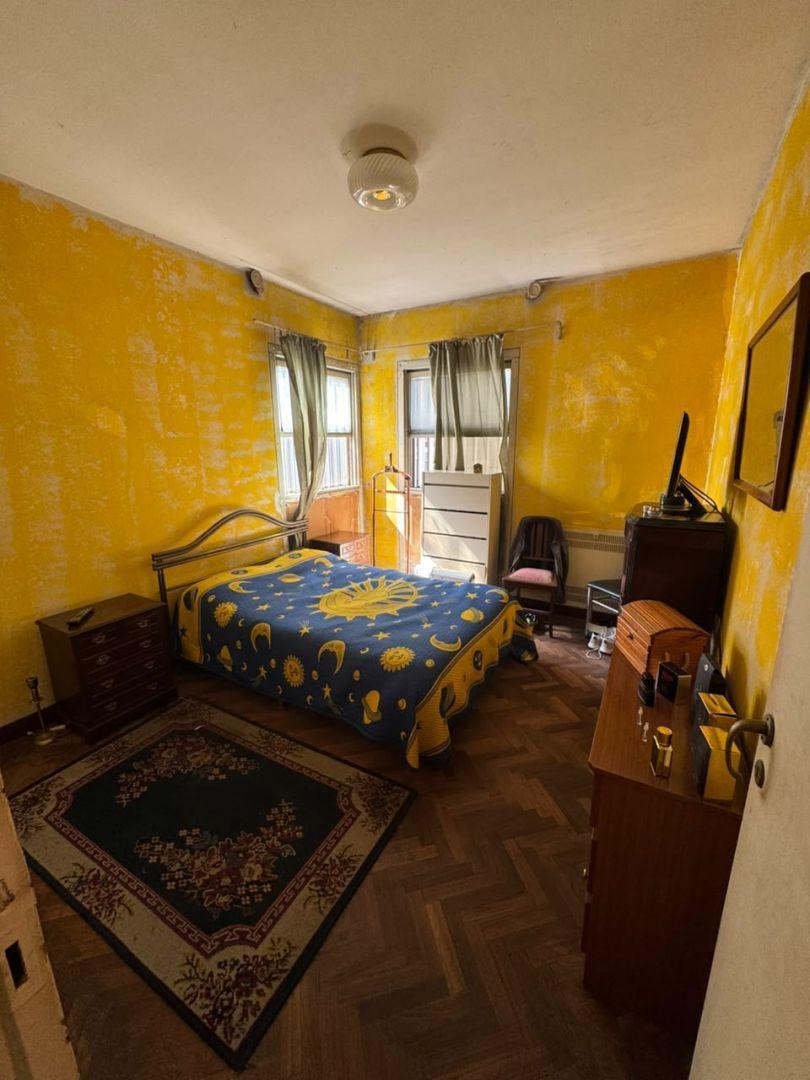 Foto de EN VENTA DEPARTAMENTO 4 AMBIENTES CON BALCÓN Y BAULERA EN PLENO CENTRO, imagen 4