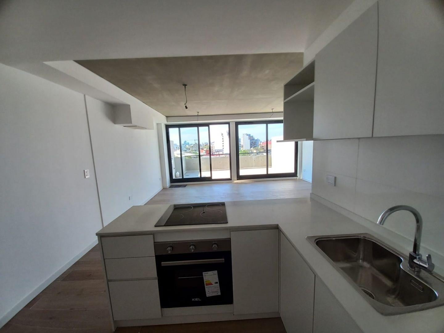 Foto de Venta Dúplex 3 Ambientes c/ Terraza Propia y Suite - Excelente Ubicación, imagen 2