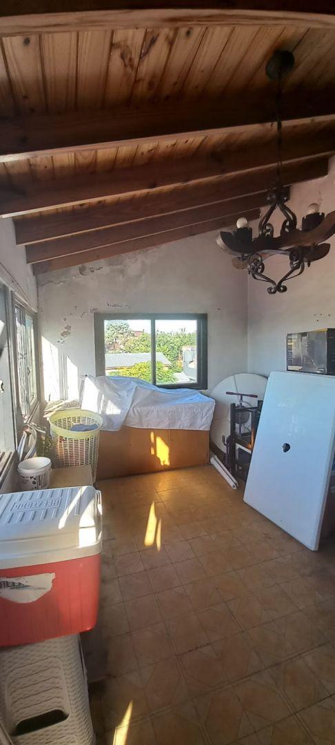 Foto de Casa y depto independientes, 162 m² c/ cochera El Palomar, imagen 4