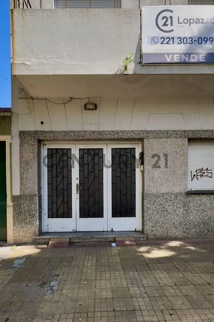 PH EN VENTA LA PLATA 3 DORMITORIOS COCHERA 3