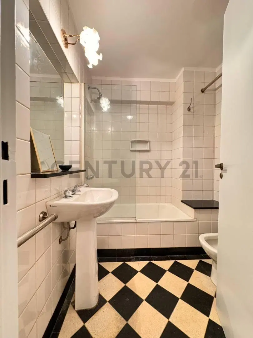 Departamento venta Recoleta 2 ambientes cinco esquinas 3