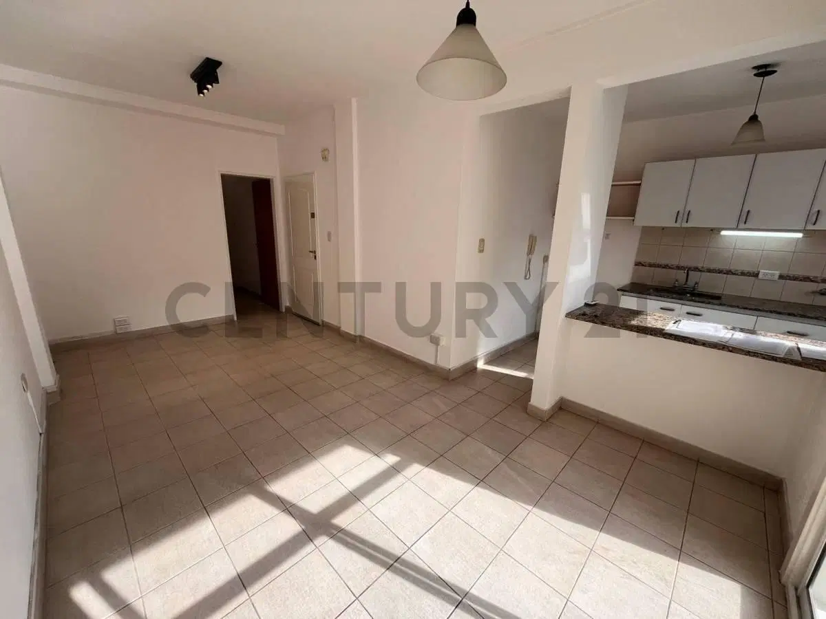 DEPARTAMENTO ALQUILER LA PLATA 2 DORMITORIOS COCHERA 4