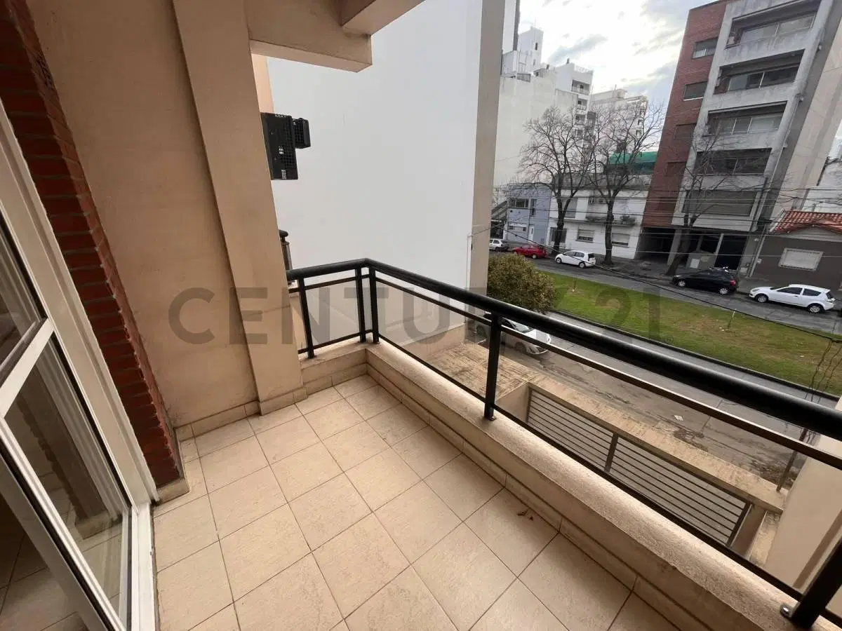 DEPARTAMENTO ALQUILER LA PLATA 2 DORMITORIOS COCHERA 8