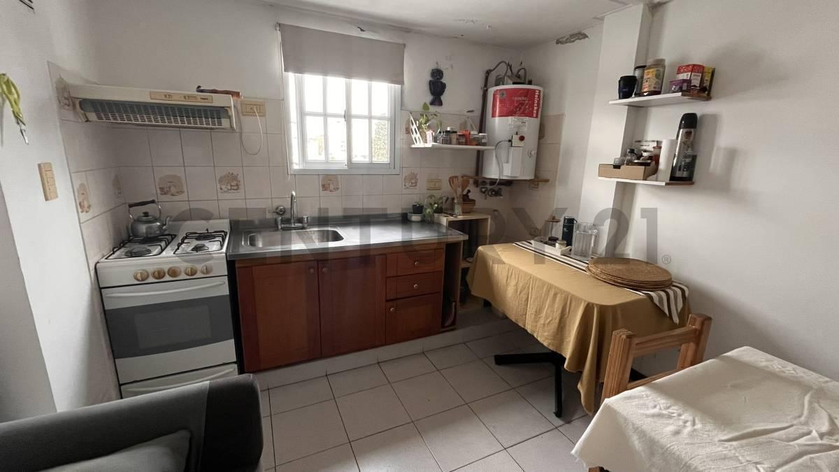 Foto de DEPARTAMENTO EN VENTA LA PLATA 1 DORMITORIO BALCON, imagen 4