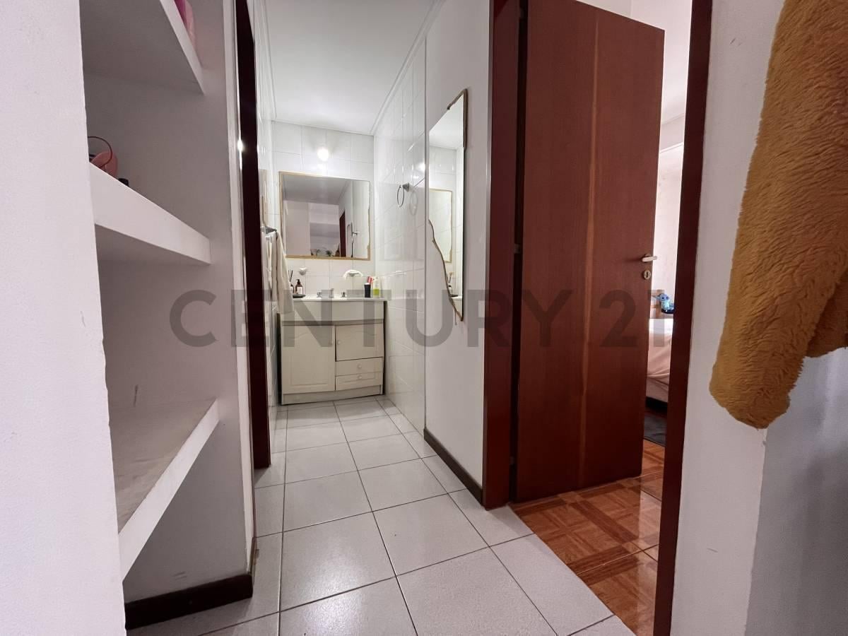 Foto de DEPARTAMENTO EN VENTA LA PLATA 1 DORMITORIO BALCON, imagen 2
