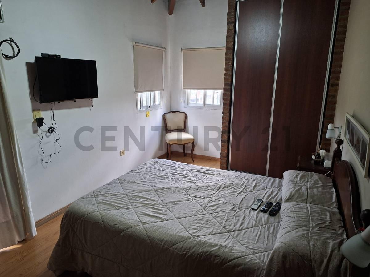 Foto de PH VENTA WILDE 3 AMBIENTES BALCON PARRILLA APTO BANCO, imagen 3