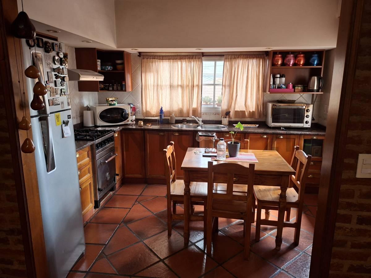 Foto de PH VENTA WILDE 3 AMBIENTES BALCON PARRILLA APTO BANCO, imagen 5