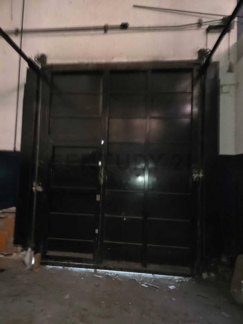 Foto de Galpon en Venta Pompeya con oficinas Potencial de desarrollo, imagen 5