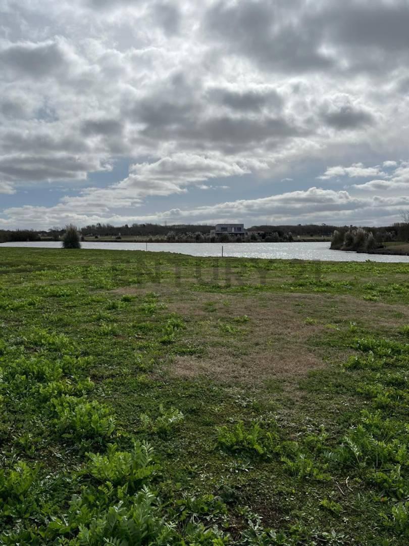 Foto de TERRENO EN VENTA EN PUEBLOS DEL PLATA LOTE PROPIO, imagen 3