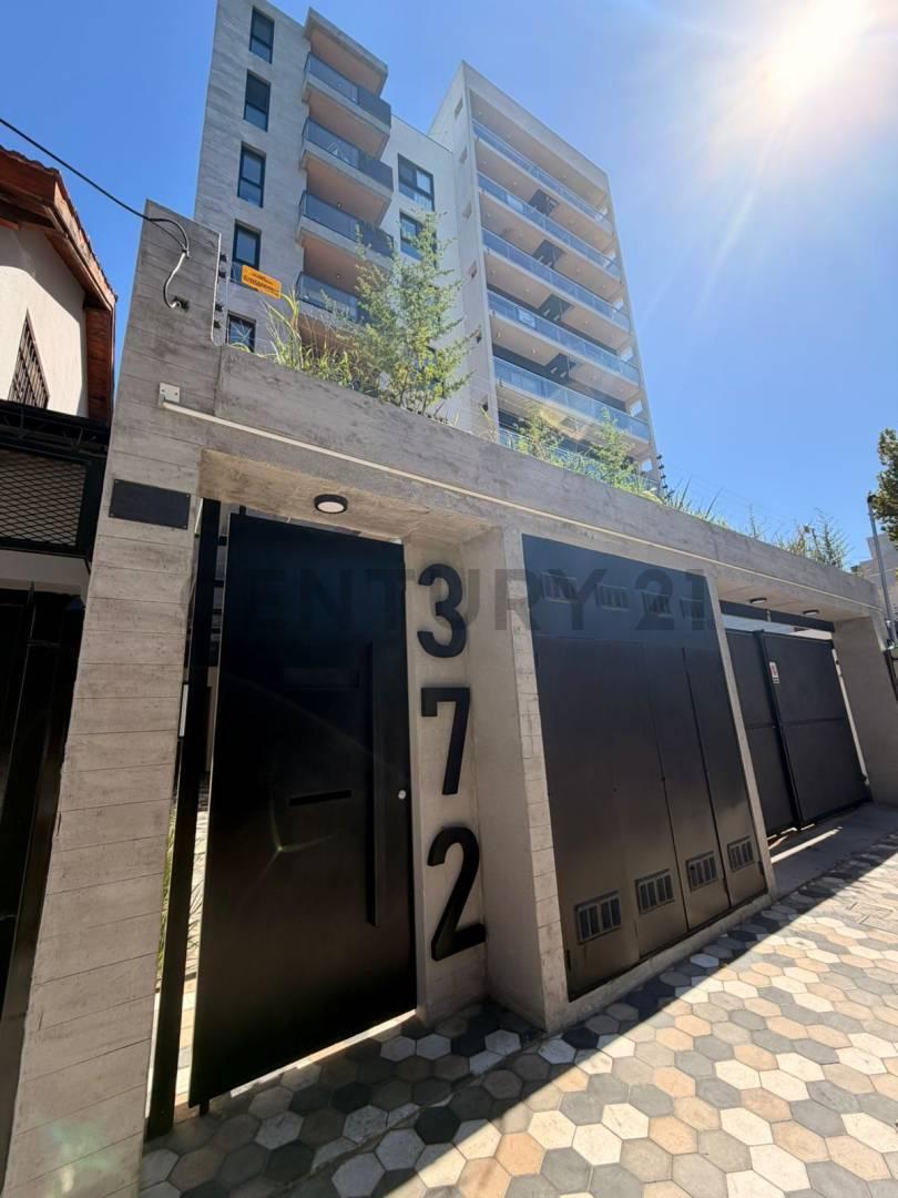 Foto de DEPARTAMENTO EN VENTA QUILMES 1 DORMITORIO EN SUITE CATEGORIA, imagen 1