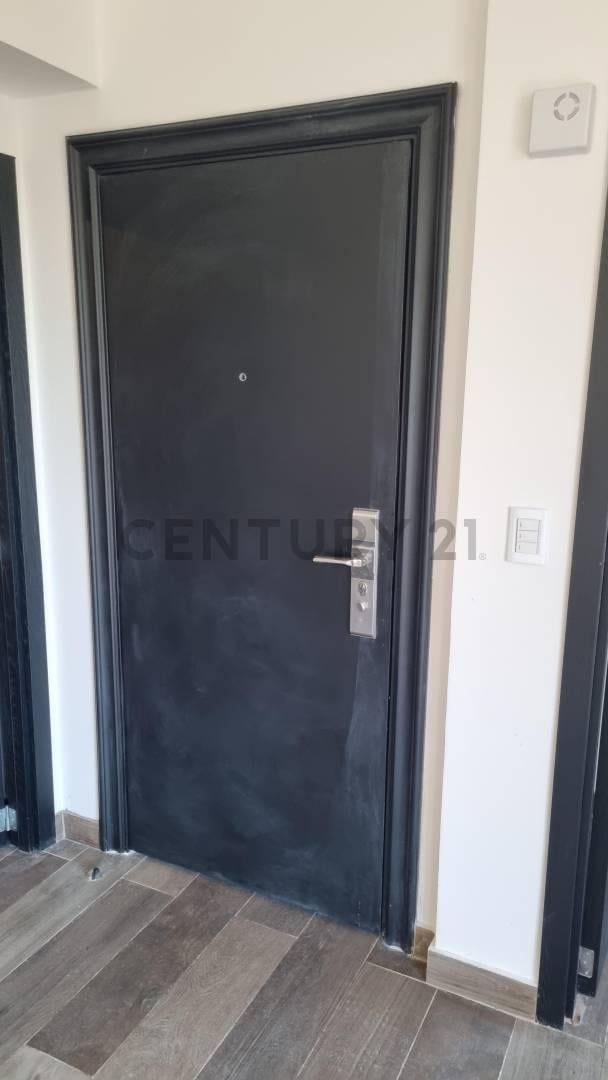 Foto de DEPARTAMENTO EN VENTA QUILMES 1 DORMITORIO EN SUITE CATEGORIA, imagen 5
